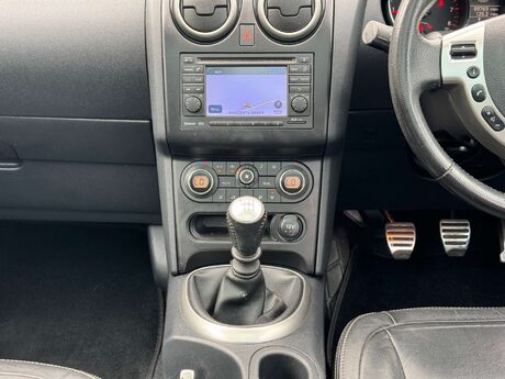 Nissan Qashqai 2.0 Qashqai Tekna 5dr 19