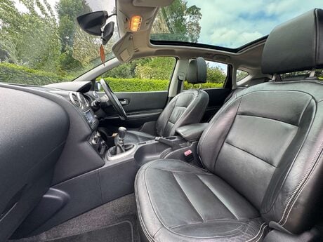 Nissan Qashqai 2.0 Qashqai Tekna 5dr 30