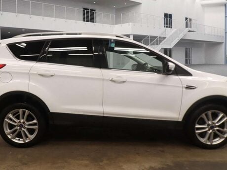 Ford Kuga 1.6 Kuga Titanium X 4x4 T Auto 4WD 5dr 9
