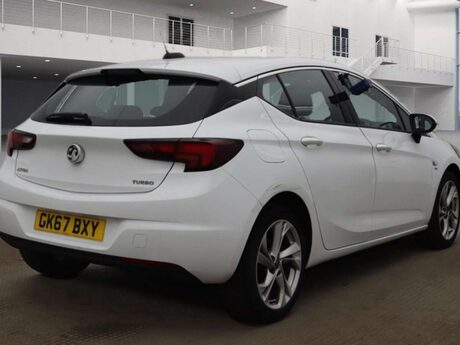 Vauxhall Astra 1.4 Astra SRi T 5dr 8