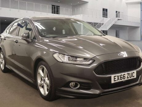 Ford Mondeo 1.5 Mondeo Titanium 5dr 4