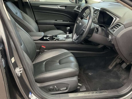 Ford Mondeo 1.5 Mondeo Titanium 5dr 11
