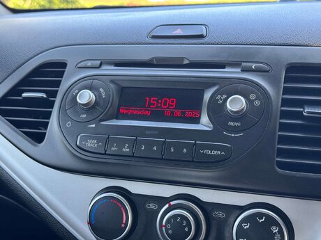 Kia Picanto 1.0 Picanto 1 Air 5dr 17
