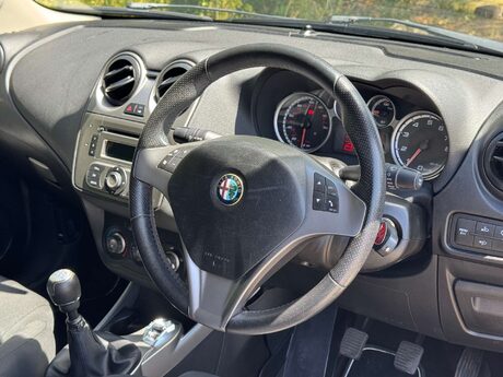 Alfa Romeo Mito 1.4 Mito Sprint MultiAir TB 3dr 15
