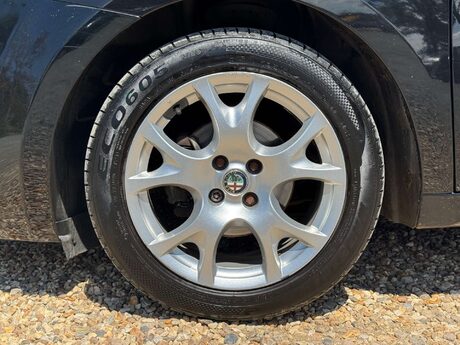 Alfa Romeo Mito 1.4 Mito Sprint MultiAir TB 3dr 22