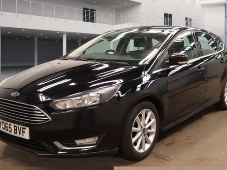 Ford Focus 1.0 Focus Titanium 5dr 6