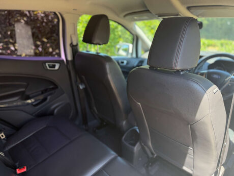 Ford Ecosport 1.0 EcoSport Titanium X-Pack Turbo 5dr 33