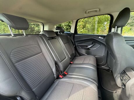 Ford Kuga 1.5 Kuga Titanium 5dr 9