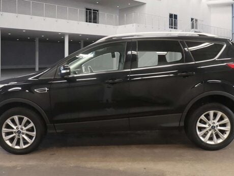 Ford Kuga 1.5 Kuga Titanium 5dr 9