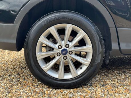 Ford Kuga 1.5 Kuga Titanium 5dr 23