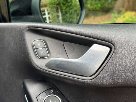 Ford Fiesta 1.0 Fiesta Titanium T 5dr 10