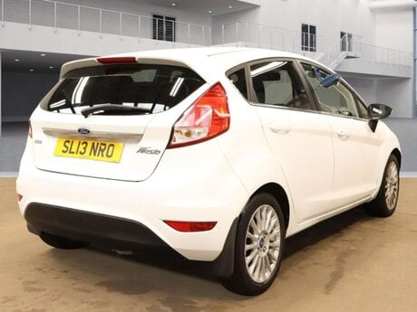 Ford Fiesta 1.0 Fiesta Titanium 5dr 9
