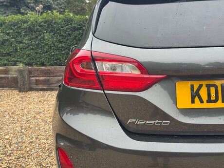 Ford Fiesta 1.0 Fiesta Titanium T 5dr 9