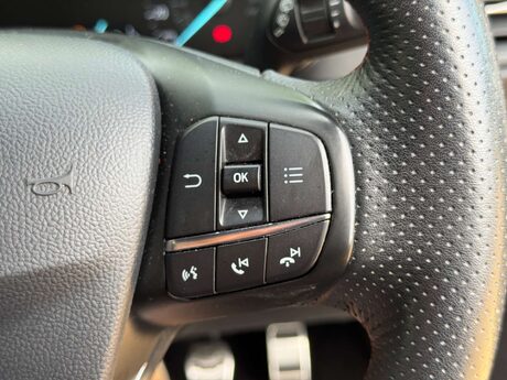 Ford Focus 1.0 Focus ST-Line X 5dr 33