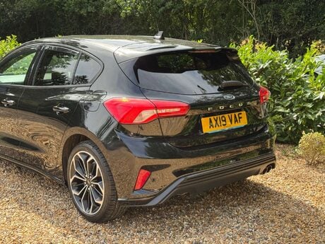 Ford Focus 1.0 Focus ST-Line X 5dr 11