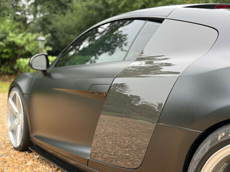 Audi R8 4.2 R8 4.2 Quattro Semi-Auto 4WD 2dr 45