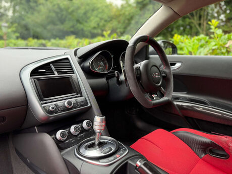 Audi R8 4.2 R8 4.2 Quattro Semi-Auto 4WD 2dr 20