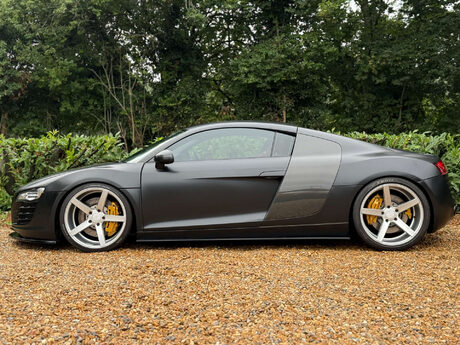 Audi R8 4.2 R8 4.2 Quattro Semi-Auto 4WD 2dr 13