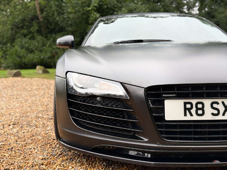 Audi R8 4.2 R8 4.2 Quattro Semi-Auto 4WD 2dr 12