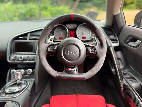 Audi R8 4.2 R8 4.2 Quattro Semi-Auto 4WD 2dr 50