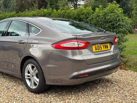 Ford Mondeo 1.5 Mondeo Titanium 5dr 4