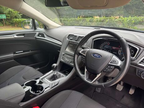 Ford Mondeo 1.5 Mondeo Titanium 5dr 10