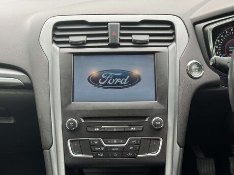 Ford Mondeo 1.5 Mondeo Titanium 5dr 31