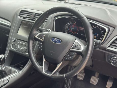 Ford Mondeo 1.5 Mondeo Titanium 5dr 36