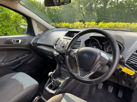 Ford Ecosport 1.0T EcoBoost Zetec 2WD Euro 6 (s/s) 5dr 8