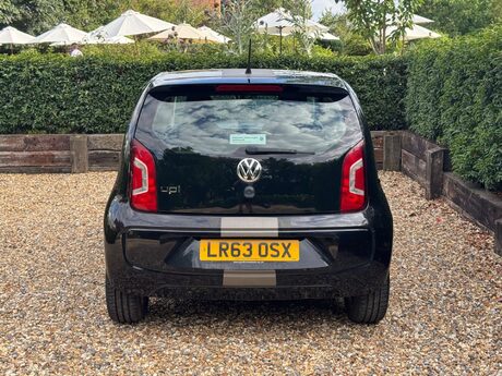 Volkswagen Up 1.0 Rock Up 3dr 6