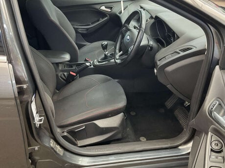Ford Focus 1.5 Focus Zetec S 5dr 7
