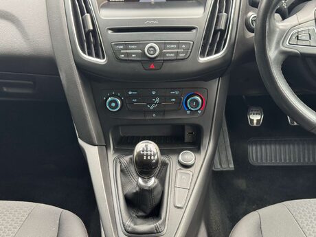 Ford Focus 1.5 Focus Zetec S 5dr 12