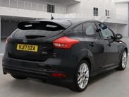 Ford Focus 1.5 Focus ST-Line 5dr 8