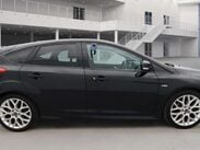 Ford Focus 1.5 Focus ST-Line 5dr 9