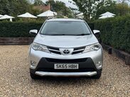Toyota Rav4 2.2 RAV4 Invincible D-4D Auto 4WD 5dr 3