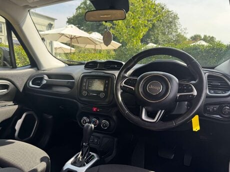 Jeep Renegade 1.4 Renegade Longitude Auto 5dr 14