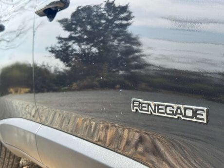 Jeep Renegade 1.4 Renegade Longitude Auto 5dr 36