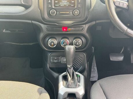 Jeep Renegade 1.4 Renegade Longitude Auto 5dr 11