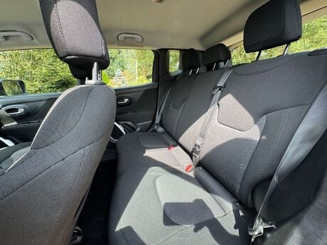 Jeep Renegade 1.4 Renegade Longitude Auto 5dr 20