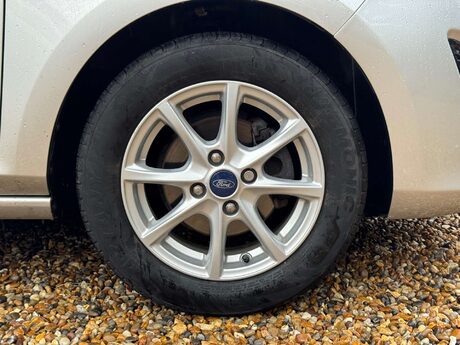 Ford Fiesta 1.0 Fiesta Titanium T 5dr 28