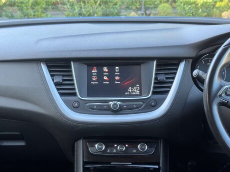 Vauxhall Grandland X 1.2 Grandland X SE T S/S 5dr 19