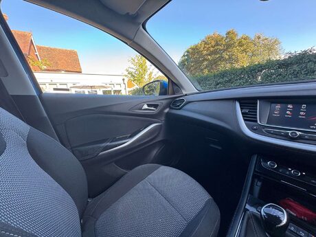 Vauxhall Grandland X 1.2 Grandland X SE T S/S 5dr 26