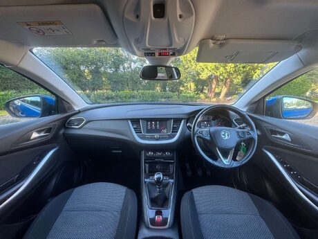 Vauxhall Grandland X 1.2 Grandland X SE T S/S 5dr 8