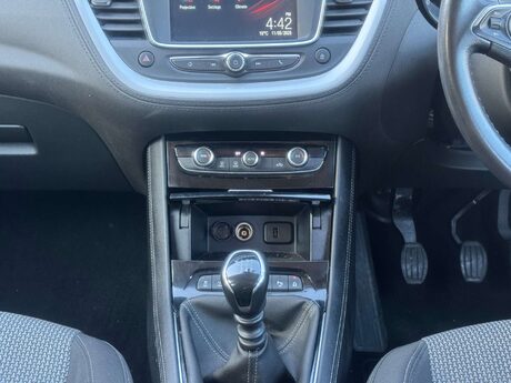 Vauxhall Grandland X 1.2 Grandland X SE T S/S 5dr 25