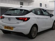 Vauxhall Astra 1.4 Astra Elite T 5dr 4