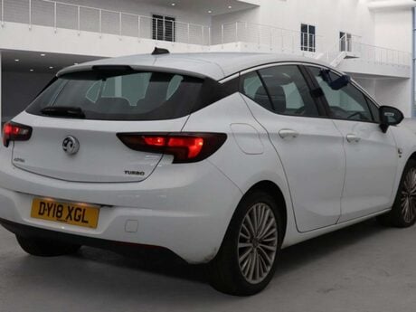 Vauxhall Astra 1.4 Astra Elite T 5dr 4