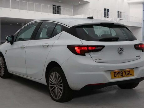 Vauxhall Astra 1.4 Astra Elite T 5dr 3