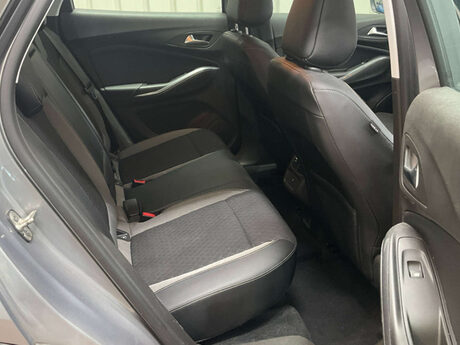 Vauxhall Grandland X 1.2 Grandland X Sport Nav T S/S 5dr 7