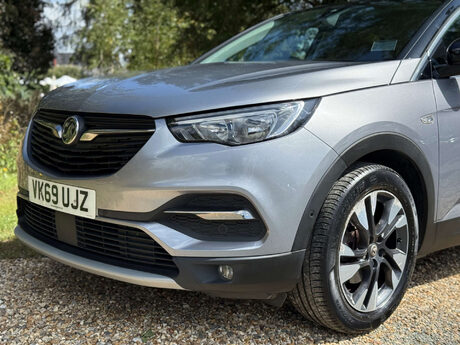 Vauxhall Grandland X 1.2 Grandland X Sport Nav T S/S 5dr 35