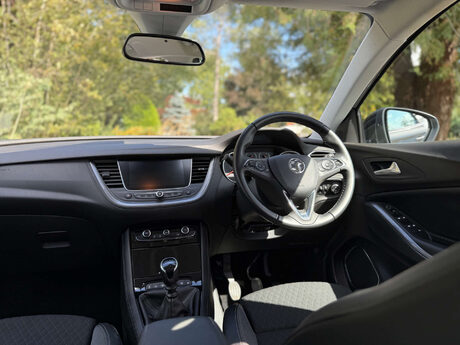 Vauxhall Grandland X 1.2 Grandland X Sport Nav T S/S 5dr 58